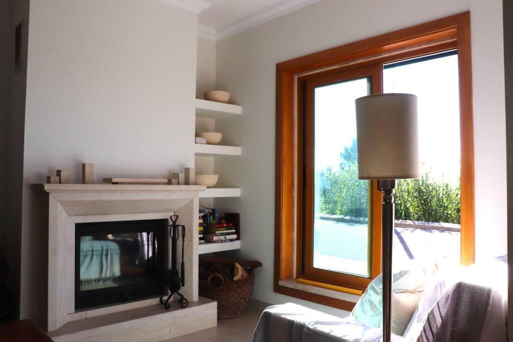 Sea Breeze House Ericeira - Ribeira Dilhas Beach Экстерьер фото