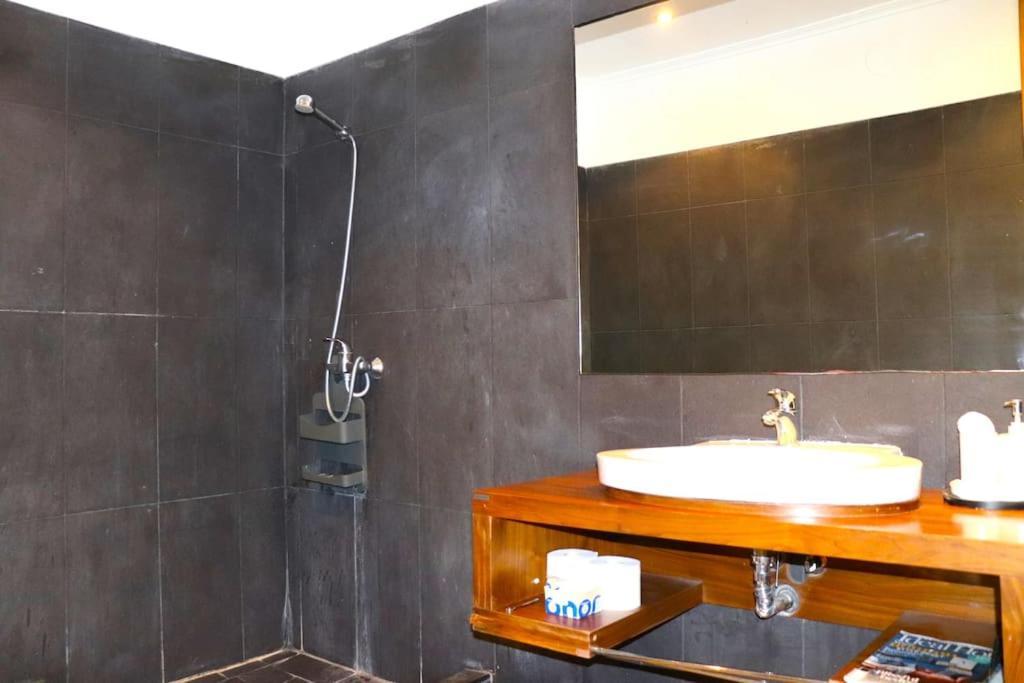 Sea Breeze House Ericeira - Ribeira Dilhas Beach Экстерьер фото