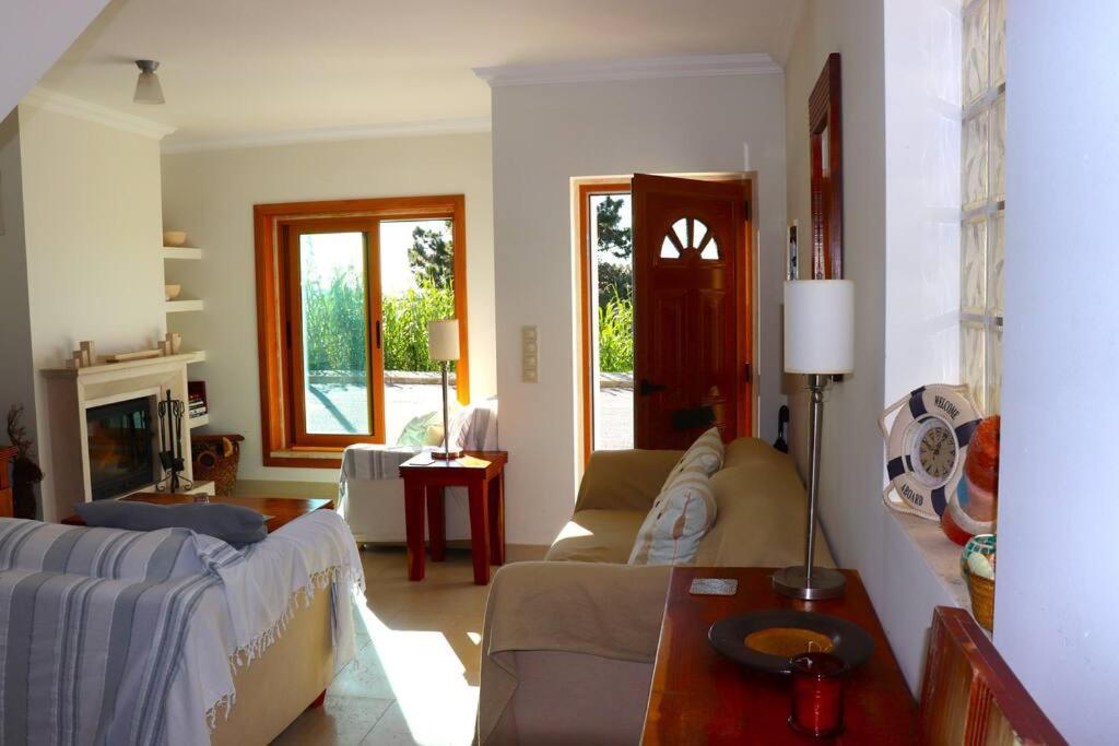 Sea Breeze House Ericeira - Ribeira Dilhas Beach Экстерьер фото