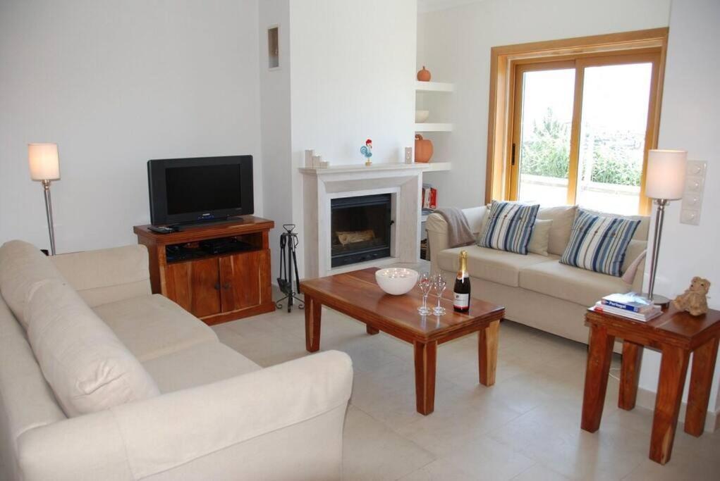 Sea Breeze House Ericeira - Ribeira Dilhas Beach Экстерьер фото